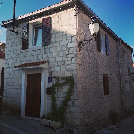Apartmán Stone House Slatine Exteriér fotografie