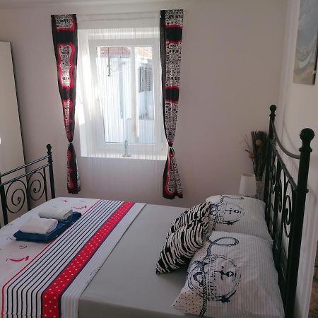 Apartmán Stone House Slatine Exteriér fotografie