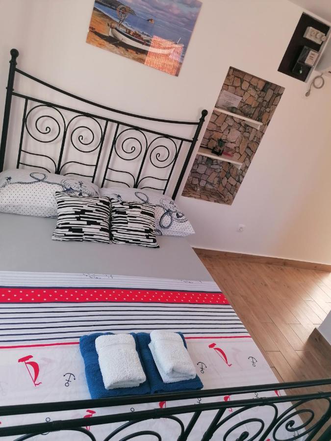 Apartmán Stone House Slatine Exteriér fotografie
