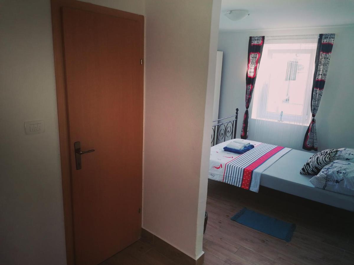 Apartmán Stone House Slatine Exteriér fotografie